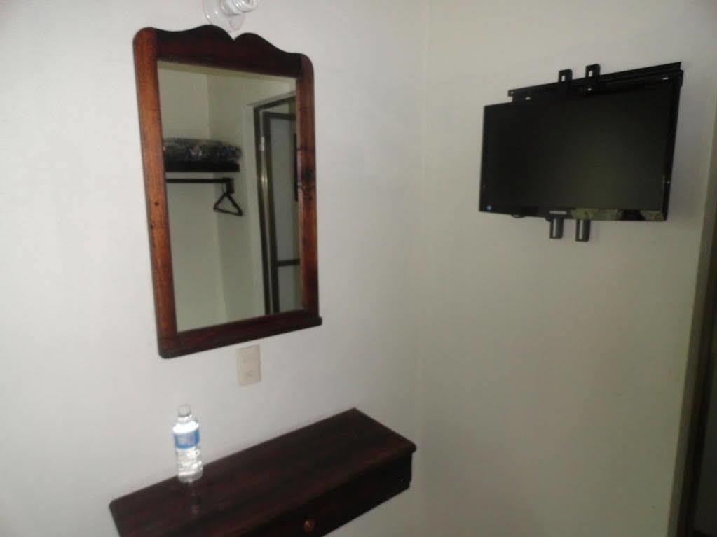 Hotel D' Santiago ปาเลงเก ภายนอก รูปภาพ